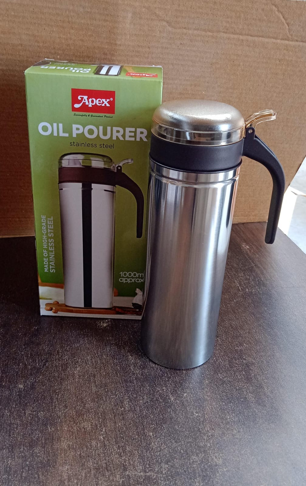Apex 1000ml Approx. Stainless Steel Oil Pourer (1 Pc)